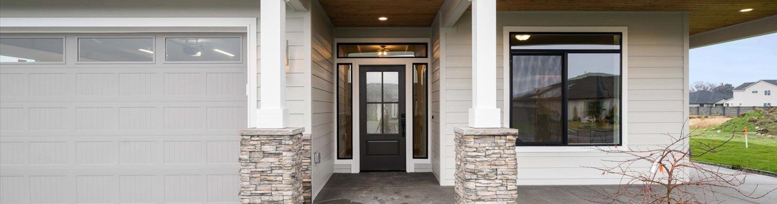 Rock Creek Drive, Pasco, Washington 99301, 5 Bedrooms Bedrooms, 0 ,3 BathroomsBathrooms,Houses,For Sale,Rock Creek Drive,0,289613