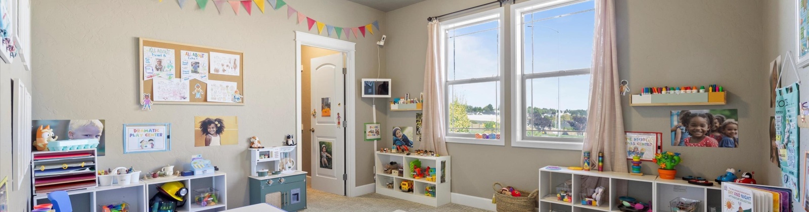 Cook Ln, Pasco, Washington 99301, 3 Bedrooms Bedrooms, 0 ,2 BathroomsBathrooms,Houses,For Sale,Cook Ln,0,287837