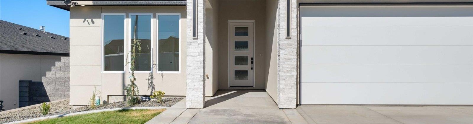 Upriver, Richland, Washington 99352, 4 Bedrooms Bedrooms, 0 ,3 BathroomsBathrooms,Houses,For Sale,Upriver,0,289615