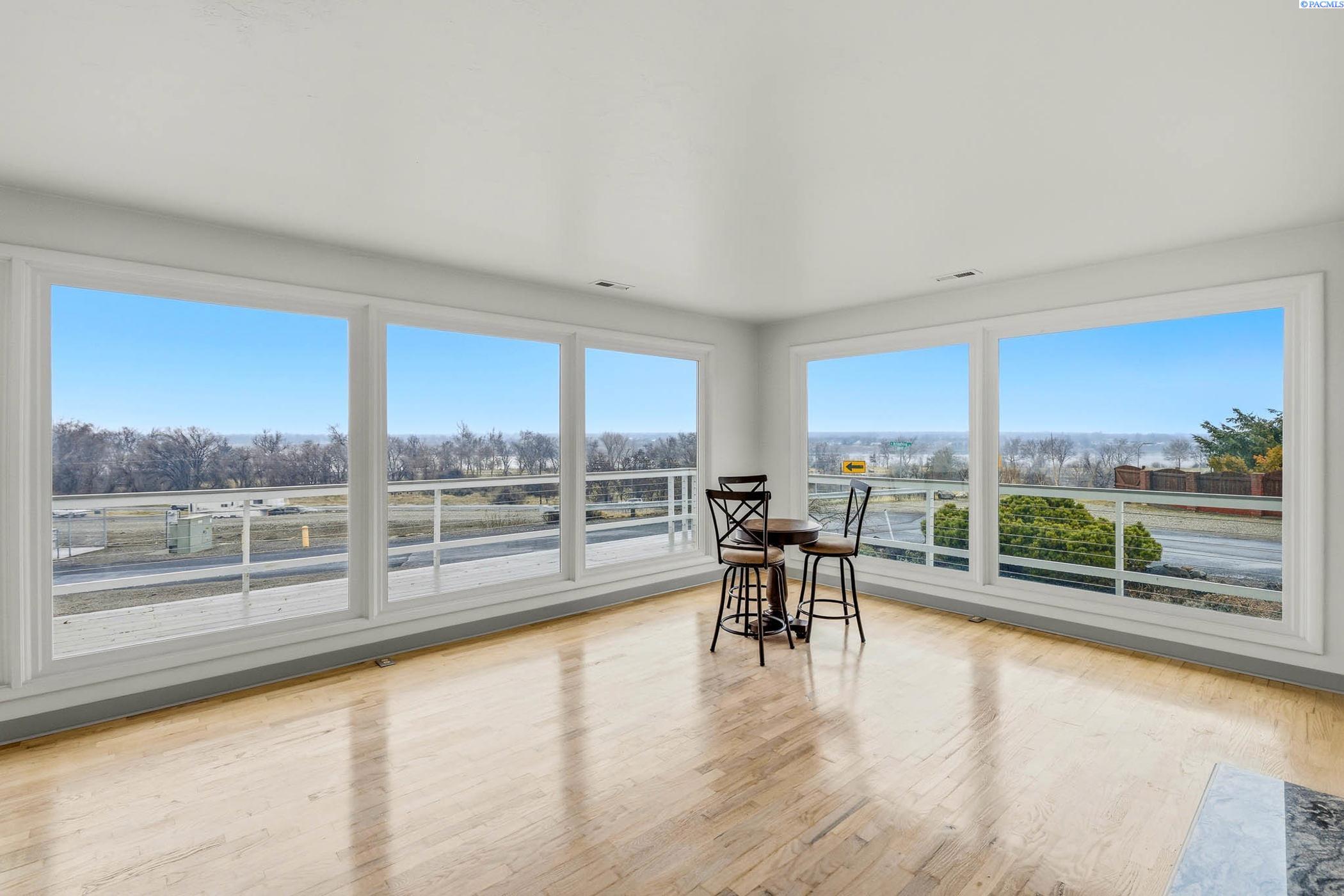 Arrowhead. Ave, Kennewick, Washington 99336, 3 Bedrooms Bedrooms, 0 ,2 BathroomsBathrooms,Houses,For Sale,Arrowhead. Ave,0,289614