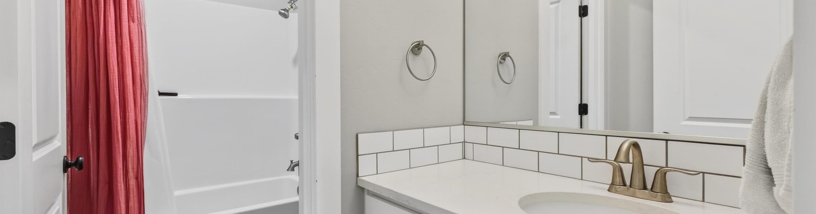 Corvina Street, Richland, Washington 99352, 4 Bedrooms Bedrooms, 0 ,3 BathroomsBathrooms,Houses,For Sale,Corvina Street,0,289622