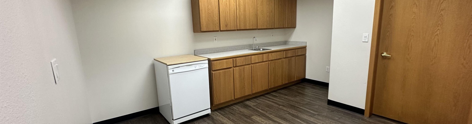 Gage Blvd, #B201, Kennewick, Washington 99336, 0 , 0 ,41 BathroomsBathrooms,Commercial,For Sale,Gage Blvd, #B201,0,273599