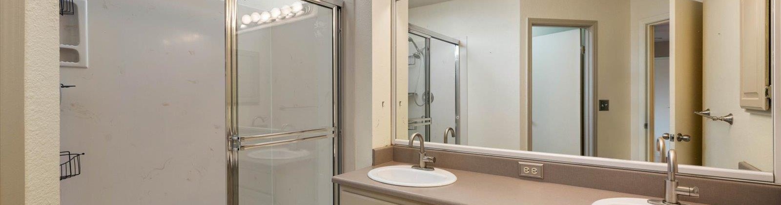 Hawaii St, Kennewick, Washington 99336, 3 Bedrooms Bedrooms, 0 ,2 BathroomsBathrooms,Houses,For Sale,Hawaii St,0,289619