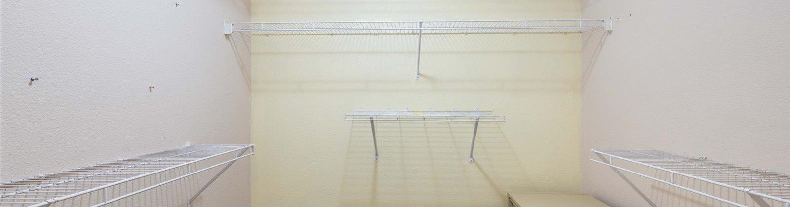 Hawaii St, Kennewick, Washington 99336, 3 Bedrooms Bedrooms, 0 ,2 BathroomsBathrooms,Houses,For Sale,Hawaii St,0,289619