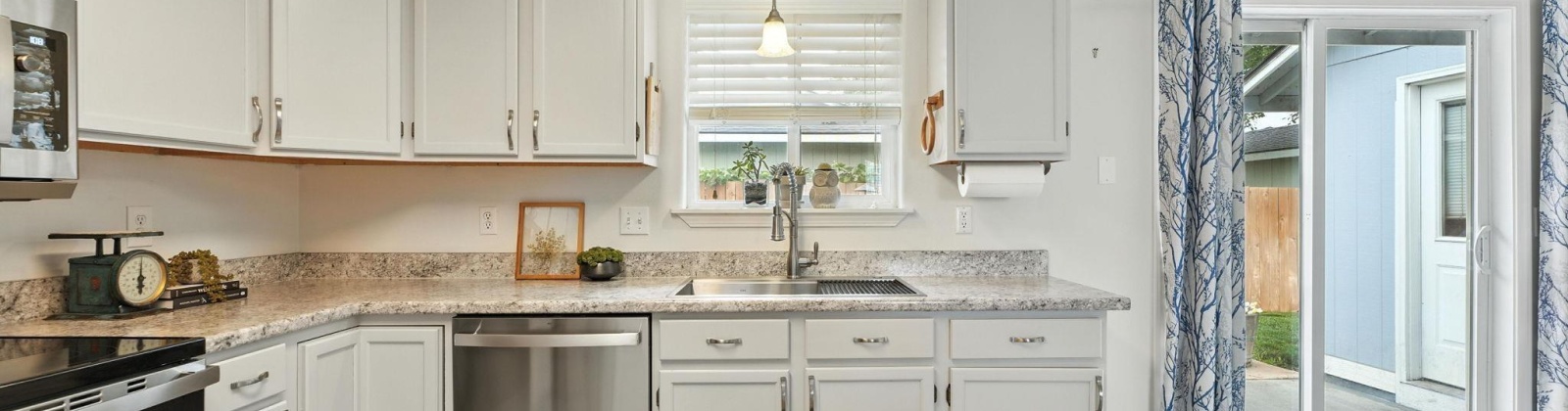 Rose St, West Richland, Washington 99353, 3 Bedrooms Bedrooms, 0 ,2 BathroomsBathrooms,Houses,For Sale,Rose St,0,289618