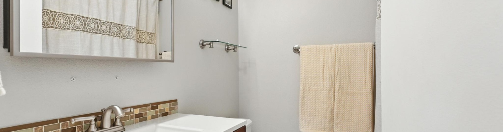 Rose St, West Richland, Washington 99353, 3 Bedrooms Bedrooms, 0 ,2 BathroomsBathrooms,Houses,For Sale,Rose St,0,289618