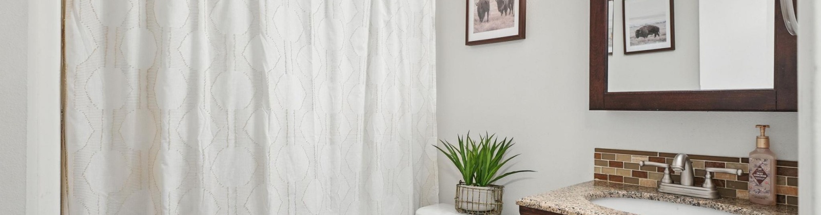 Rose St, West Richland, Washington 99353, 3 Bedrooms Bedrooms, 0 ,2 BathroomsBathrooms,Houses,For Sale,Rose St,0,289618