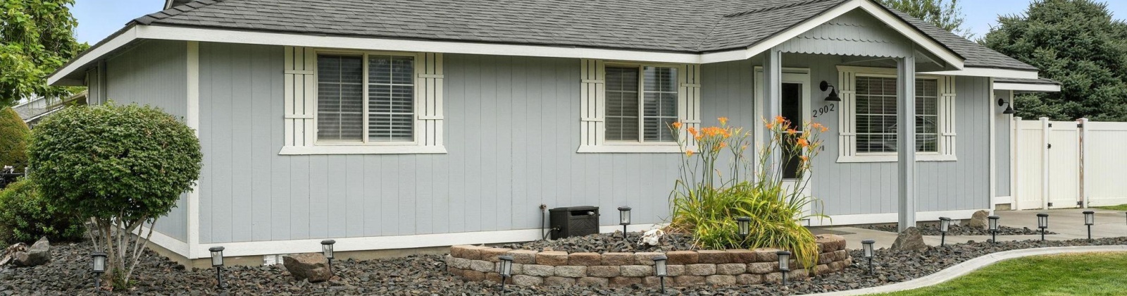 Rose St, West Richland, Washington 99353, 3 Bedrooms Bedrooms, 0 ,2 BathroomsBathrooms,Houses,For Sale,Rose St,0,289618