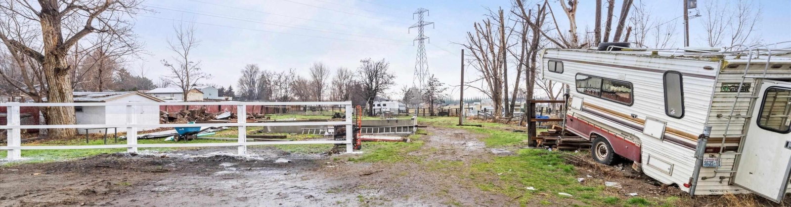 Perkins Road, Kennewick, Washington 99337, 3 Bedrooms Bedrooms, 0 ,2 BathroomsBathrooms,Houses,For Sale,Perkins Road,0,289617