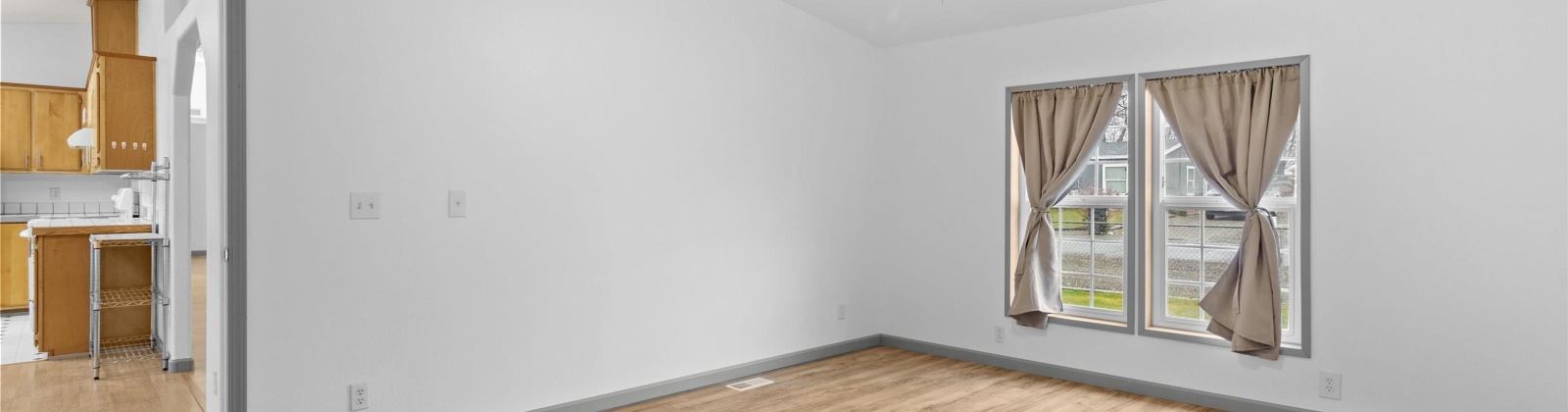 Flagstone Drive, Benton City, Washington 99320, 3 Bedrooms Bedrooms, 0 ,2 BathroomsBathrooms,Manufactured Homes,For Sale,Flagstone Drive,0,289645