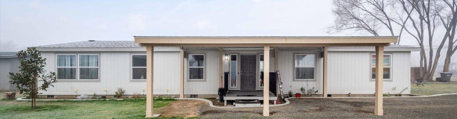 Game Farm Rd, Kennewick, Washington 99337, 4 Bedrooms Bedrooms, 0 ,2 BathroomsBathrooms,Manufactured Homes,For Sale,Game Farm Rd,0,289641