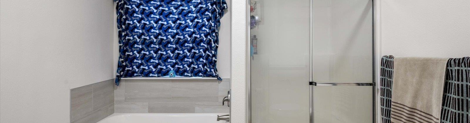 Game Farm Rd, Kennewick, Washington 99337, 4 Bedrooms Bedrooms, 0 ,2 BathroomsBathrooms,Manufactured Homes,For Sale,Game Farm Rd,0,289641