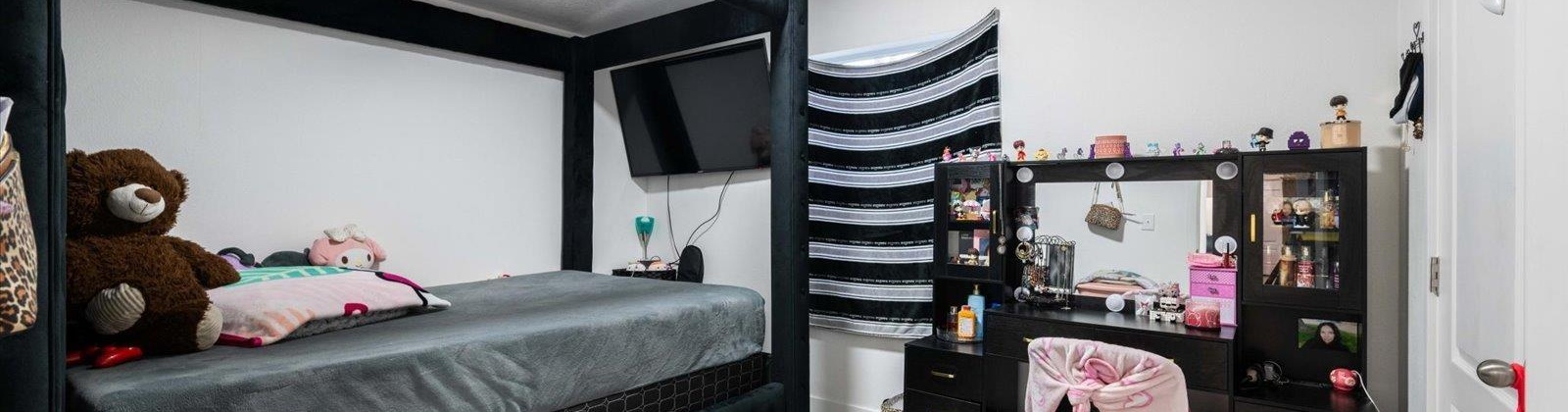 Game Farm Rd, Kennewick, Washington 99337, 4 Bedrooms Bedrooms, 0 ,2 BathroomsBathrooms,Manufactured Homes,For Sale,Game Farm Rd,0,289641