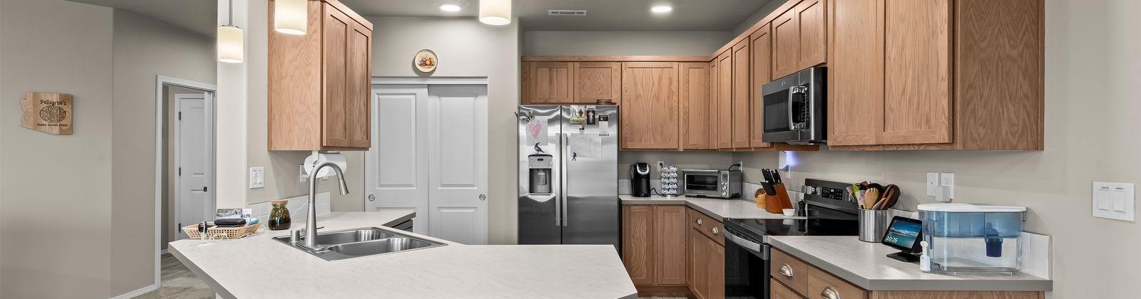 Lambert Ct, Grandview, Washington 98930, 3 Bedrooms Bedrooms, 0 ,2 BathroomsBathrooms,Houses,For Sale,Lambert Ct,0,289638