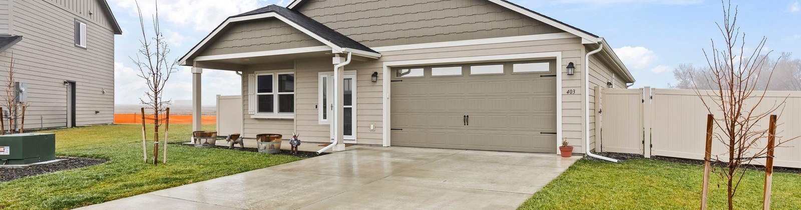 Lambert Ct, Grandview, Washington 98930, 3 Bedrooms Bedrooms, 0 ,2 BathroomsBathrooms,Houses,For Sale,Lambert Ct,0,289638