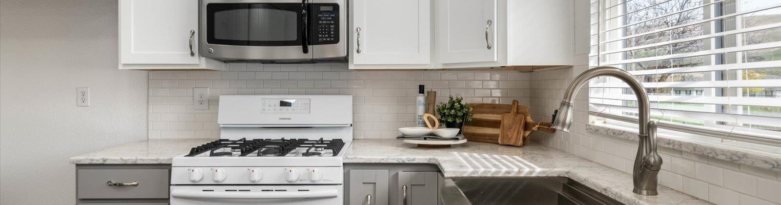 Hess Road, Prosser, Washington 99350, 3 Bedrooms Bedrooms, 0 ,2 BathroomsBathrooms,Houses,For Sale,Hess Road,0,289635