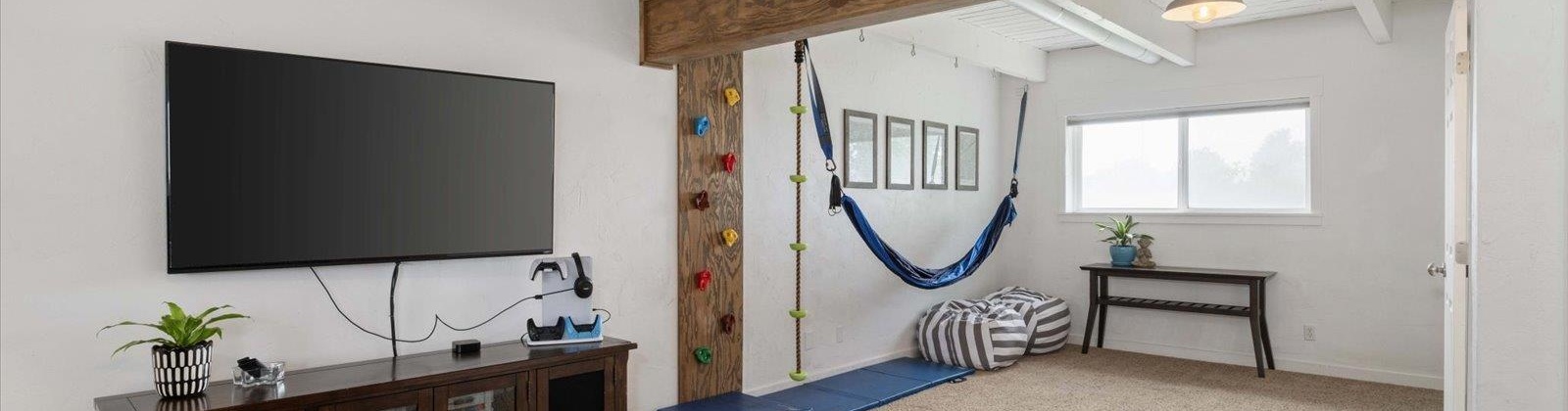 Belfair St, Kennewick, Washington 99338, 3 Bedrooms Bedrooms, 0 ,3 BathroomsBathrooms,Houses,For Sale,Belfair St,0,289632