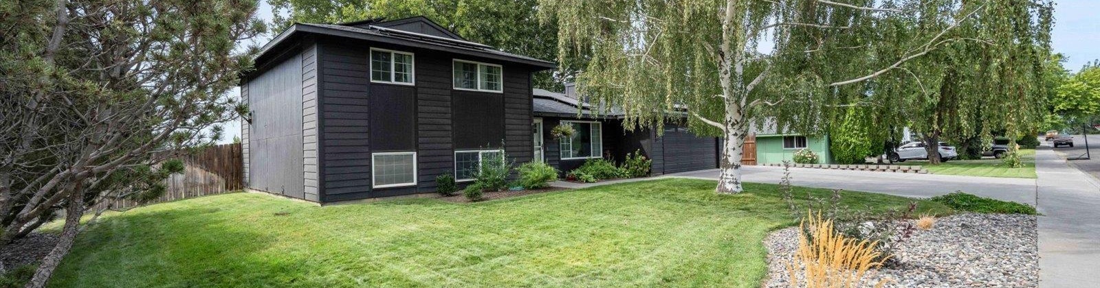 Belfair St, Kennewick, Washington 99338, 3 Bedrooms Bedrooms, 0 ,3 BathroomsBathrooms,Houses,For Sale,Belfair St,0,289632