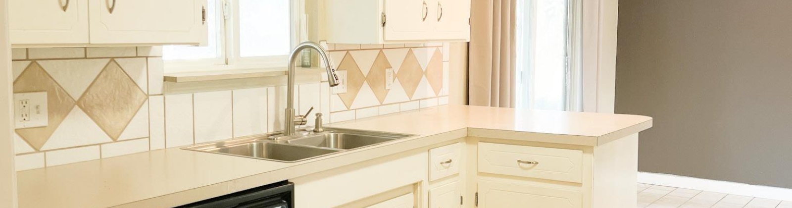 36th Pl, Kennewick, Washington 99337, 3 Bedrooms Bedrooms, 0 ,2 BathroomsBathrooms,Houses,For Sale,36th Pl,0,289658