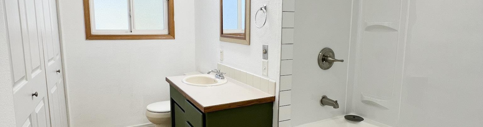 36th Pl, Kennewick, Washington 99337, 3 Bedrooms Bedrooms, 0 ,2 BathroomsBathrooms,Houses,For Sale,36th Pl,0,289658