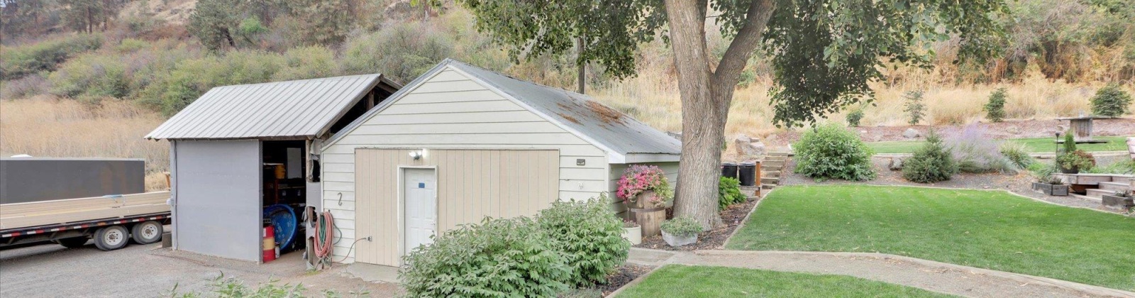 Palouse, Colfax, Washington 99111, 3 Bedrooms Bedrooms, 0 ,2 BathroomsBathrooms,Houses,For Sale,Palouse,0,289656