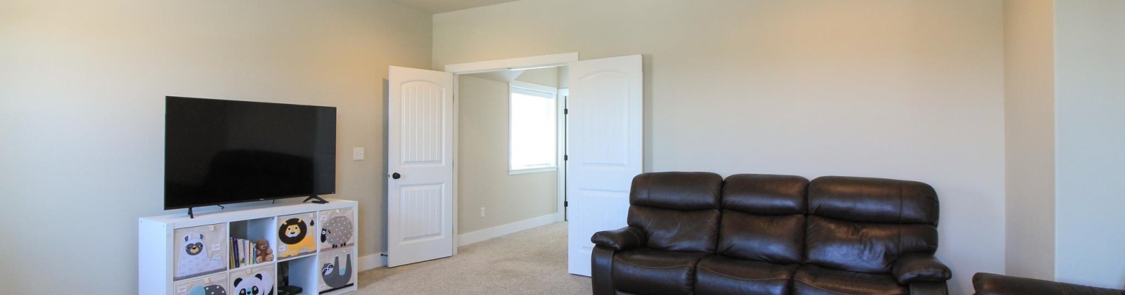 Anderson Place, Kennewick, Washington 99337, 4 Bedrooms Bedrooms, 0 ,3 BathroomsBathrooms,Houses,For Rent,Anderson Place,0,289652