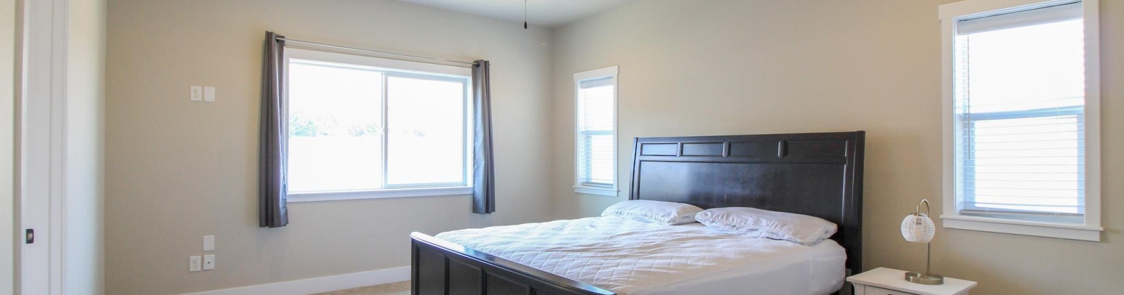 Anderson Place, Kennewick, Washington 99337, 4 Bedrooms Bedrooms, 0 ,3 BathroomsBathrooms,Houses,For Rent,Anderson Place,0,289652