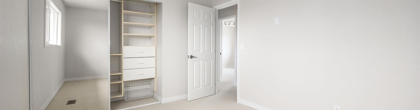 Bonnieview Road, Grandview, Washington 98930, 4 Bedrooms Bedrooms, 0 ,4 BathroomsBathrooms,Houses,For Sale,Bonnieview Road,0,289650