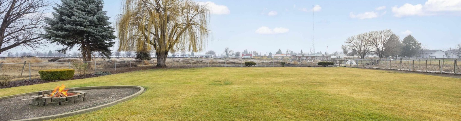 Bonnieview Road, Grandview, Washington 98930, 4 Bedrooms Bedrooms, 0 ,4 BathroomsBathrooms,Houses,For Sale,Bonnieview Road,0,289650