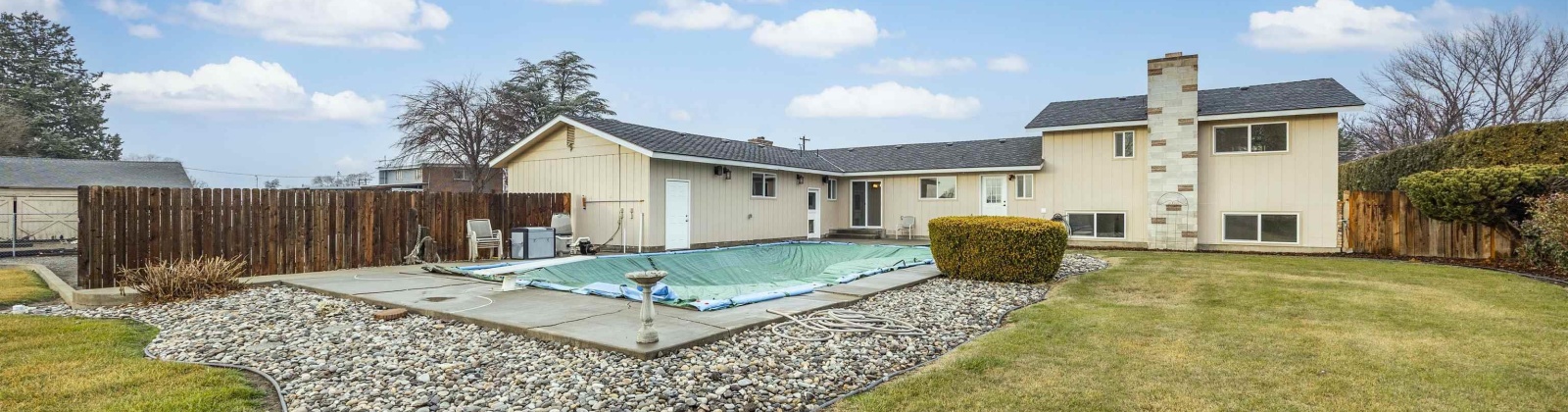 Bonnieview Road, Grandview, Washington 98930, 4 Bedrooms Bedrooms, 0 ,4 BathroomsBathrooms,Houses,For Sale,Bonnieview Road,0,289650