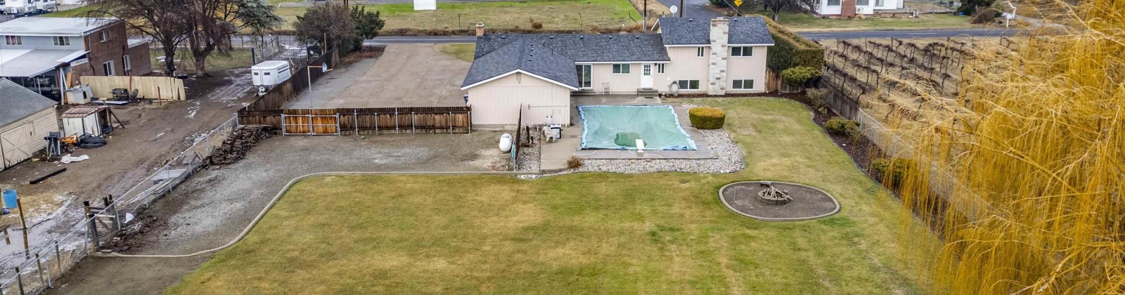 Bonnieview Road, Grandview, Washington 98930, 4 Bedrooms Bedrooms, 0 ,4 BathroomsBathrooms,Houses,For Sale,Bonnieview Road,0,289650