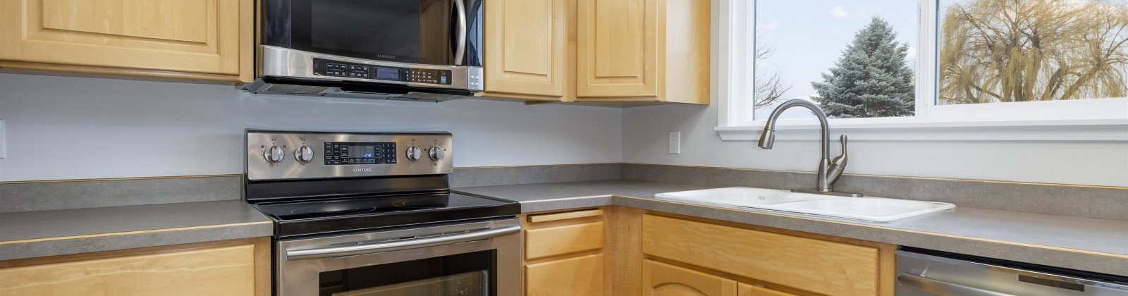 Bonnieview Road, Grandview, Washington 98930, 4 Bedrooms Bedrooms, 0 ,4 BathroomsBathrooms,Houses,For Sale,Bonnieview Road,0,289650