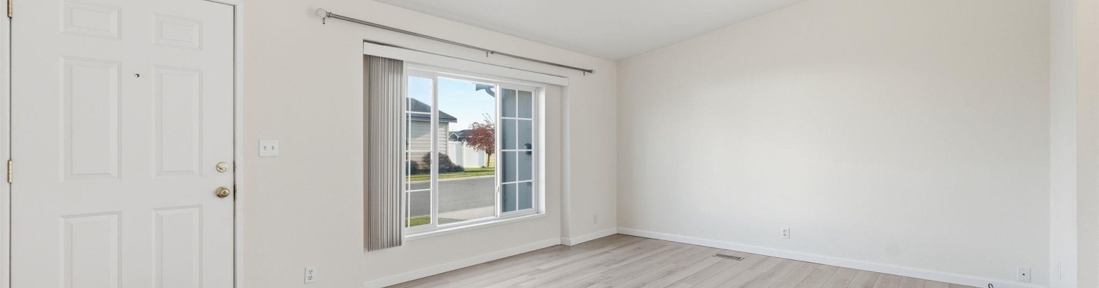 Lantana Ave., Richland, Washington 99352, 3 Bedrooms Bedrooms, 0 ,2 BathroomsBathrooms,Manufactured Homes,For Sale,Lantana Ave.,0,289675