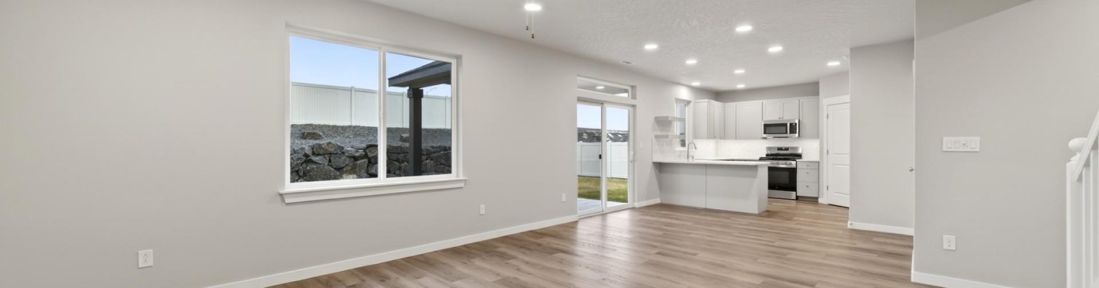 Stonecap St., Richland, Washington 99352, 4 Bedrooms Bedrooms, 0 ,3 BathroomsBathrooms,Houses,For Sale,Stonecap St.,0,286006