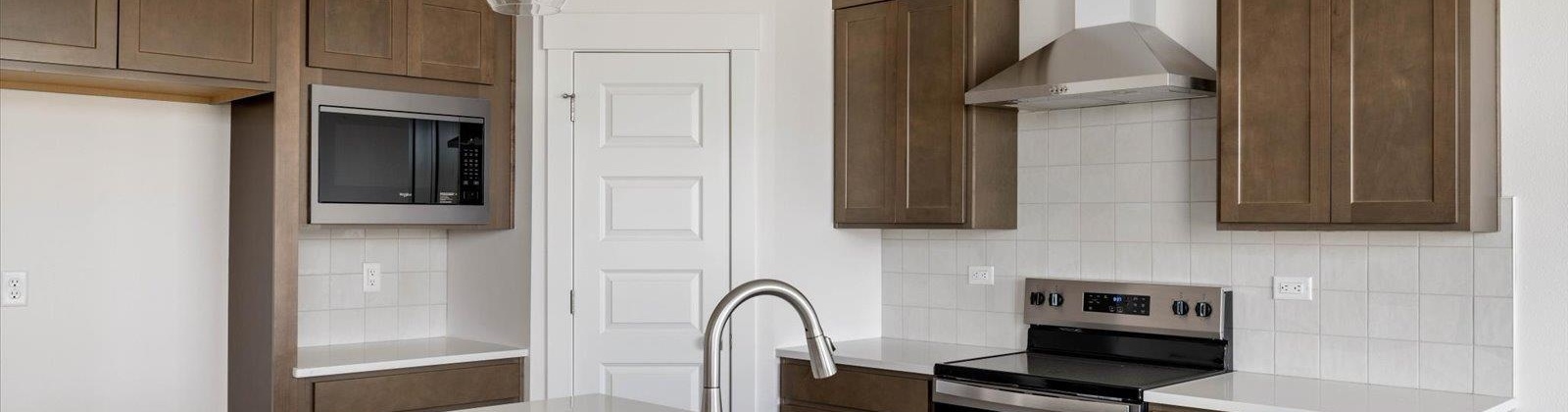 Nelson St, Kennewick, Washington 99338, 4 Bedrooms Bedrooms, 0 ,2 BathroomsBathrooms,Houses,For Sale,Nelson St,0,289678