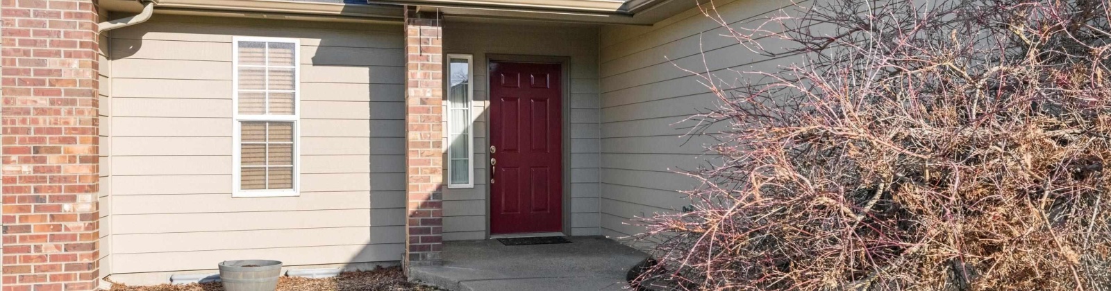 Larch Ave, College Place, Washington 99324, 3 Bedrooms Bedrooms, 0 ,2 BathroomsBathrooms,Houses,For Sale,Larch Ave,0,289501