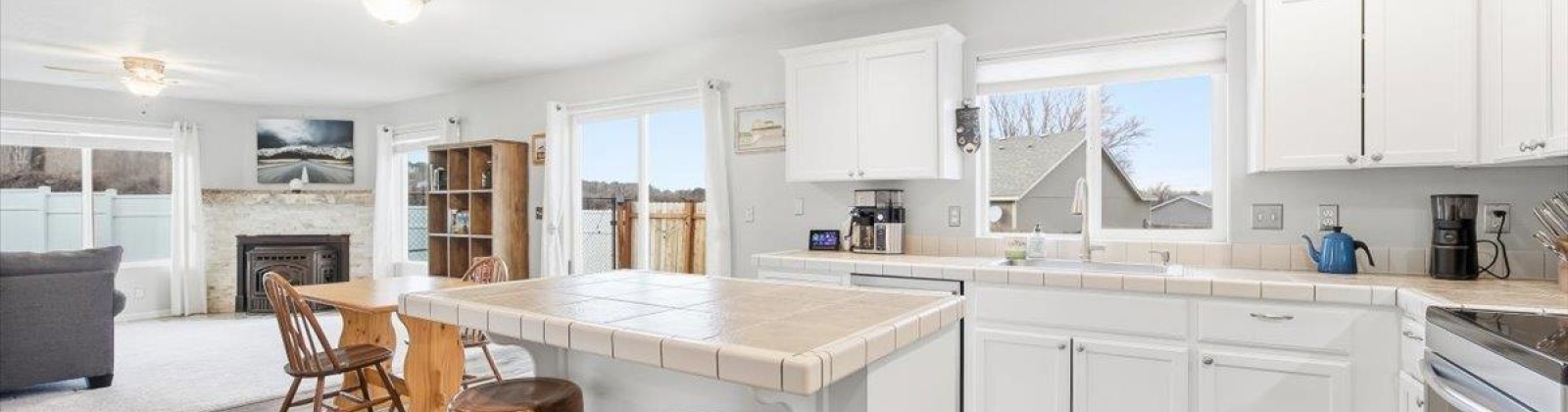 Cascade Pl, Kennewick, Washington 99337, 4 Bedrooms Bedrooms, 0 ,3 BathroomsBathrooms,Houses,For Sale,Cascade Pl,0,289677