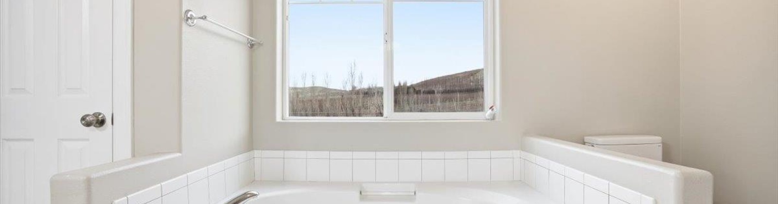 Cascade Pl, Kennewick, Washington 99337, 4 Bedrooms Bedrooms, 0 ,3 BathroomsBathrooms,Houses,For Sale,Cascade Pl,0,289677