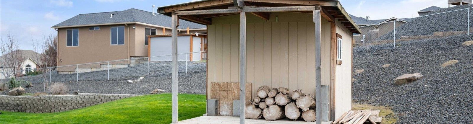 Grandview Ln, Kennewick, Washington 99338, 4 Bedrooms Bedrooms, 0 ,2 BathroomsBathrooms,Houses,For Sale,Grandview Ln,0,289680