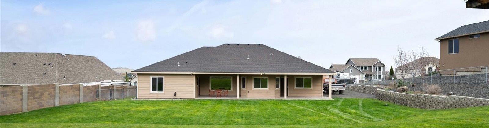 Grandview Ln, Kennewick, Washington 99338, 4 Bedrooms Bedrooms, 0 ,2 BathroomsBathrooms,Houses,For Sale,Grandview Ln,0,289680