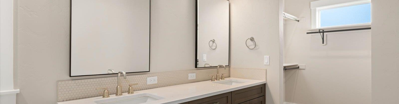 waterhill, Richland, Washington 99352, 4 Bedrooms Bedrooms, 0 ,3 BathroomsBathrooms,Houses,For Sale,waterhill,0,287247