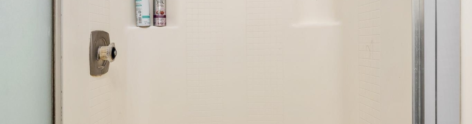 14th ave, Kennewick, Washington 99337, 4 Bedrooms Bedrooms, 0 ,3 BathroomsBathrooms,Houses,For Sale,14th ave,0,289691