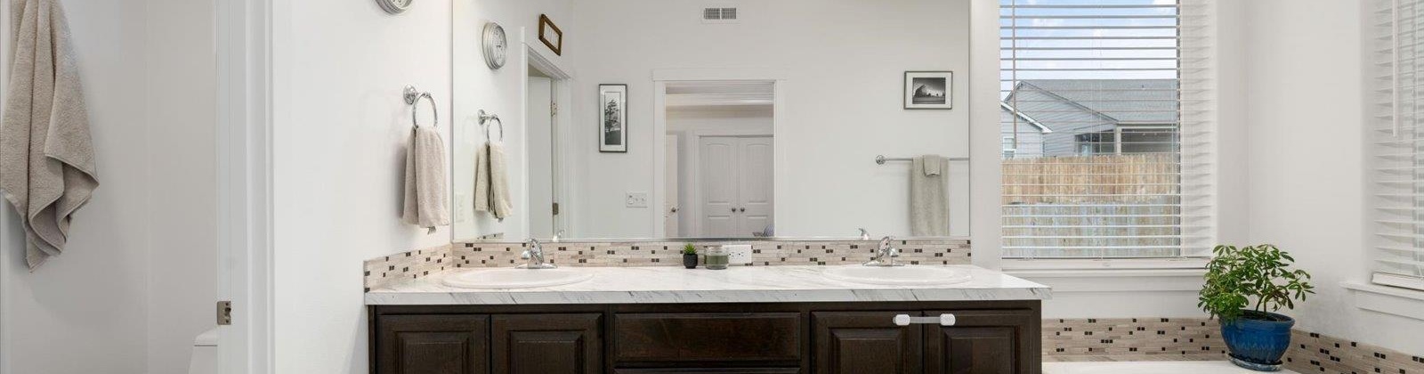 Barbera St., Richland, Washington 99352, 4 Bedrooms Bedrooms, 0 ,3 BathroomsBathrooms,Houses,For Sale,Barbera St.,0,289705