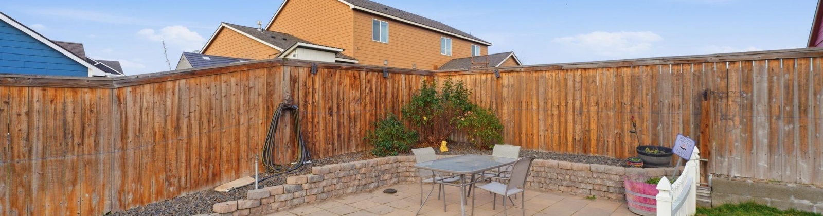 Landsdowne Ct., Pasco, Washington 99301, 4 Bedrooms Bedrooms, 0 ,3 BathroomsBathrooms,Houses,For Sale,Landsdowne Ct.,0,289704