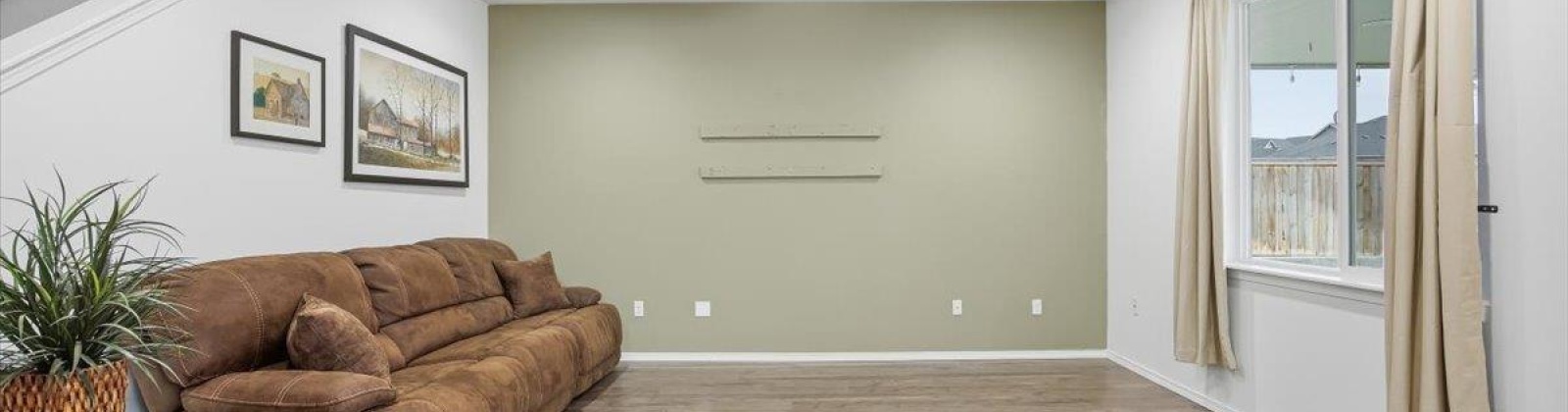 Pikes Peak Dr, West Richland, Washington 99353, 3 Bedrooms Bedrooms, 0 ,3 BathroomsBathrooms,Houses,For Sale,Pikes Peak Dr,0,289696