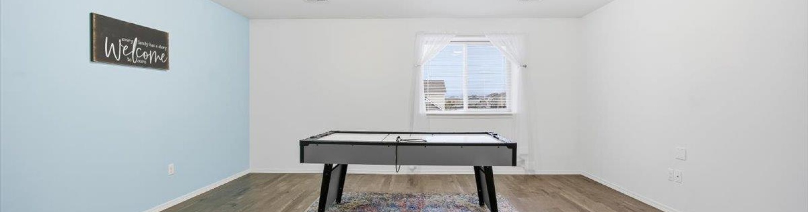 Pikes Peak Dr, West Richland, Washington 99353, 3 Bedrooms Bedrooms, 0 ,3 BathroomsBathrooms,Houses,For Sale,Pikes Peak Dr,0,289696