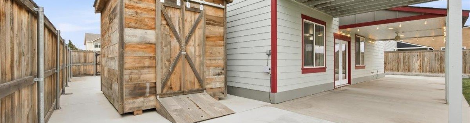 Pikes Peak Dr, West Richland, Washington 99353, 3 Bedrooms Bedrooms, 0 ,3 BathroomsBathrooms,Houses,For Sale,Pikes Peak Dr,0,289696