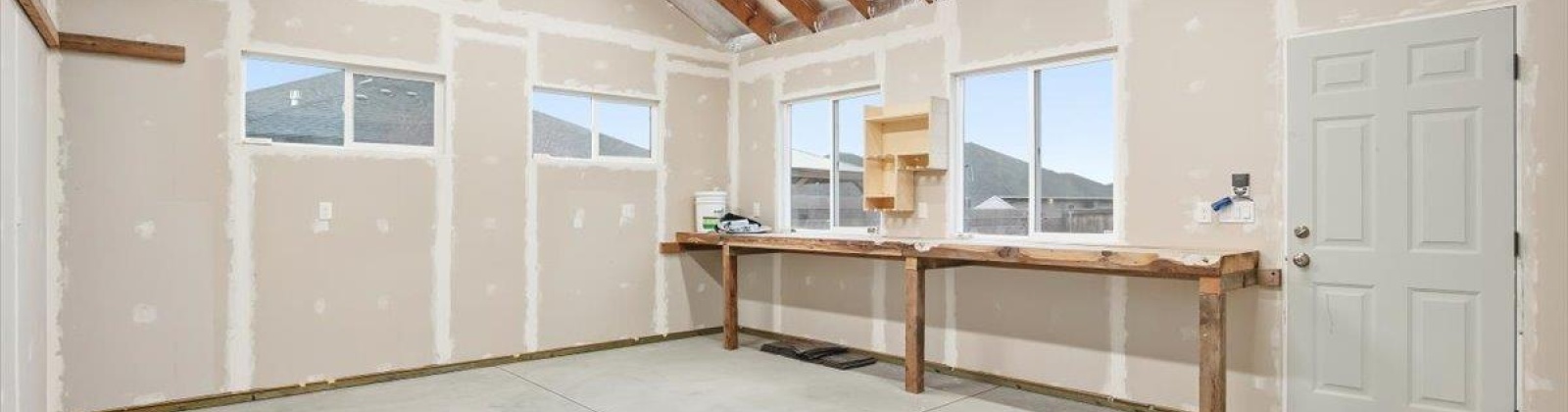 Pikes Peak Dr, West Richland, Washington 99353, 3 Bedrooms Bedrooms, 0 ,3 BathroomsBathrooms,Houses,For Sale,Pikes Peak Dr,0,289696