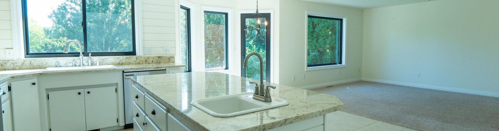 Waverly Street, Kennewick, Washington 99337, 3 Bedrooms Bedrooms, 0 ,2 BathroomsBathrooms,Houses,For Sale,Waverly Street,0,287605