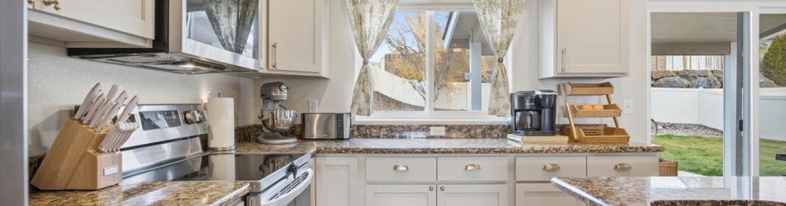 Pimlico Dr, Pasco, Washington 99301, 3 Bedrooms Bedrooms, 0 ,2 BathroomsBathrooms,Houses,For Sale,Pimlico Dr,0,289717